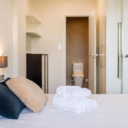 Moderno Apartamento Con Piscina Y Parking Granada Exterior photo
