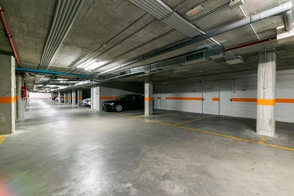 Moderno Apartamento Con Piscina Y Parking Granada Exterior photo