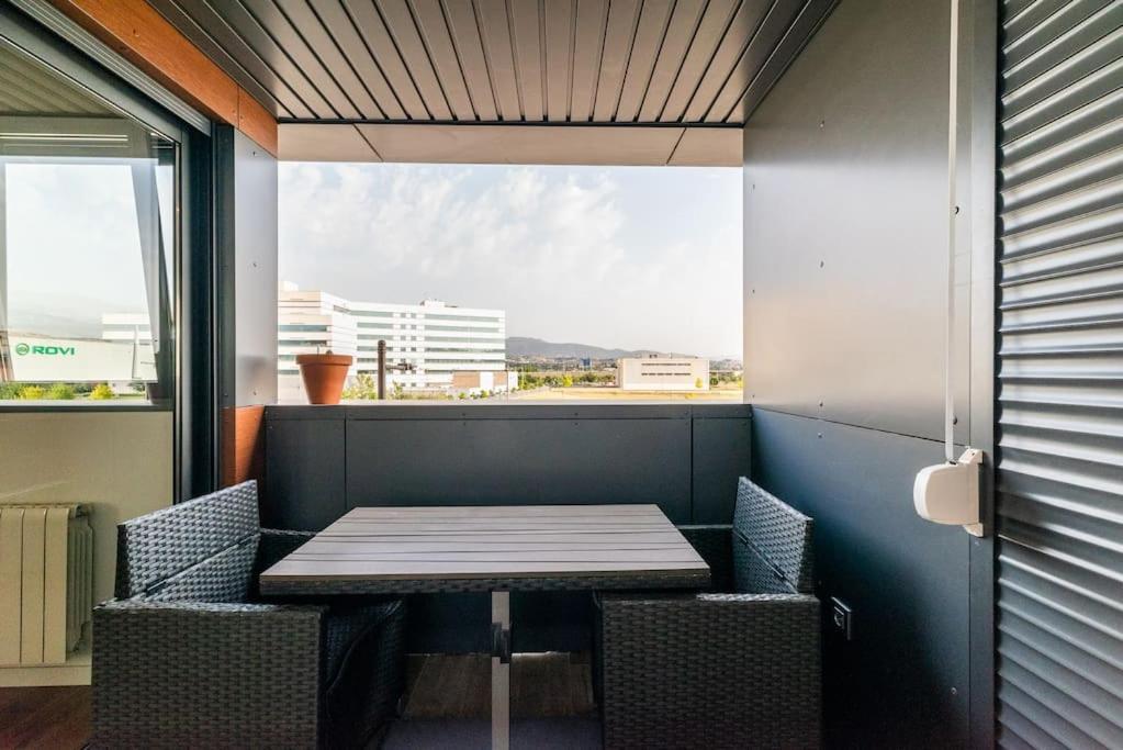 Moderno Apartamento Con Piscina Y Parking Granada Exterior photo