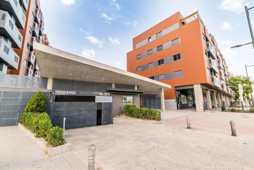 Moderno Apartamento Con Piscina Y Parking Granada Exterior photo
